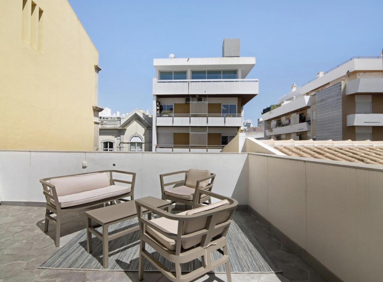 Le Jardin Secret De Faro Guesthouse المظهر الخارجي الصورة