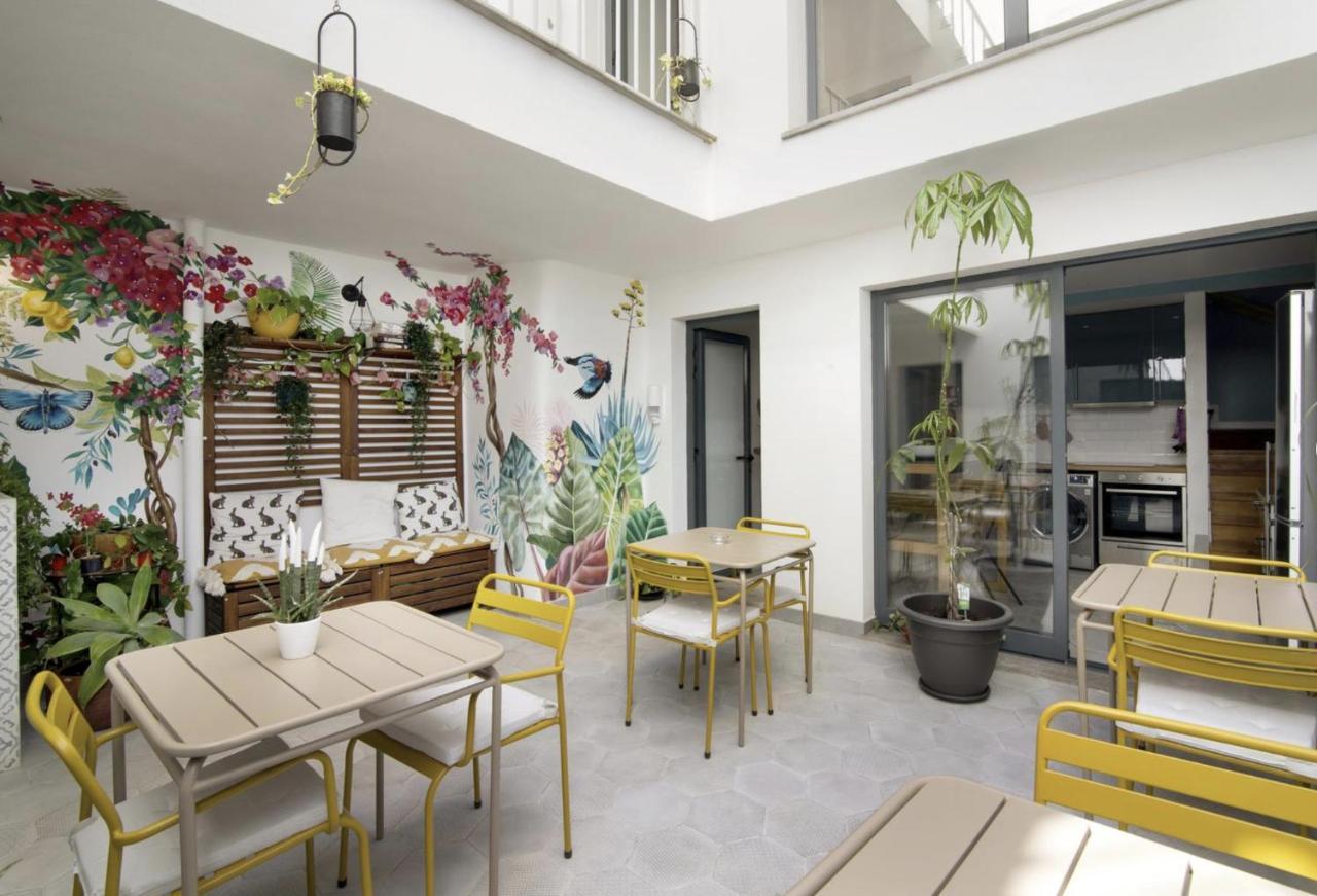 Le Jardin Secret De Faro Guesthouse المظهر الخارجي الصورة